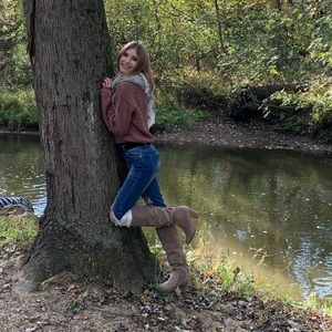 Meet your Posher, Kaylee